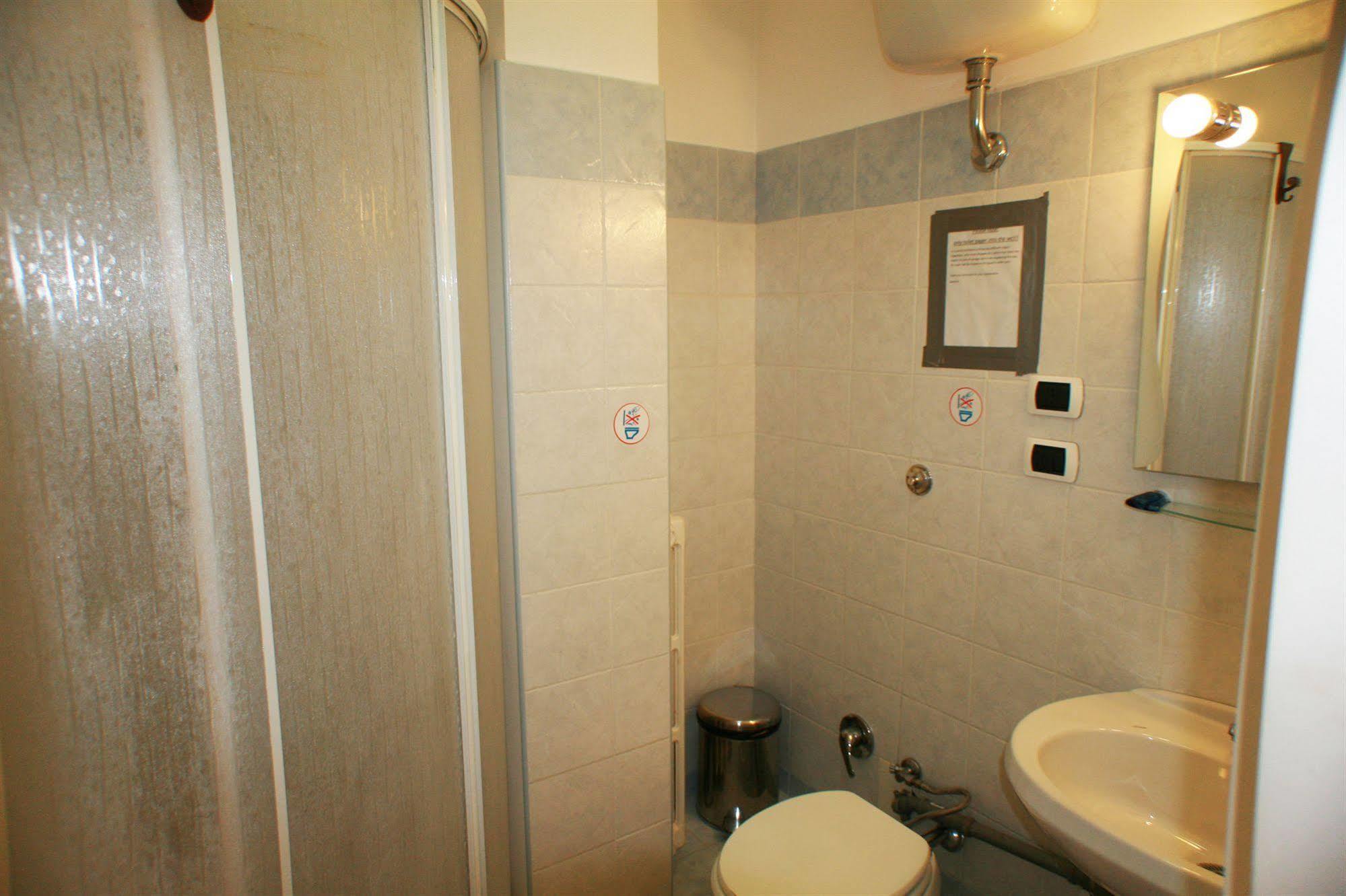 Macao Bed & Breakfast 2*